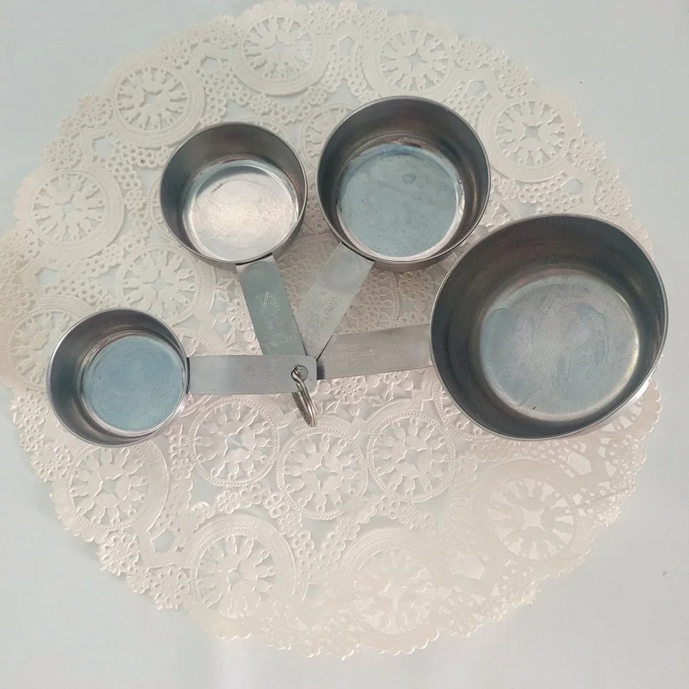 Vintage Stainless Steel Measuring Cups Nesting Lot Of 4